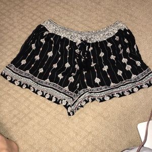 Bohemian flow shorts